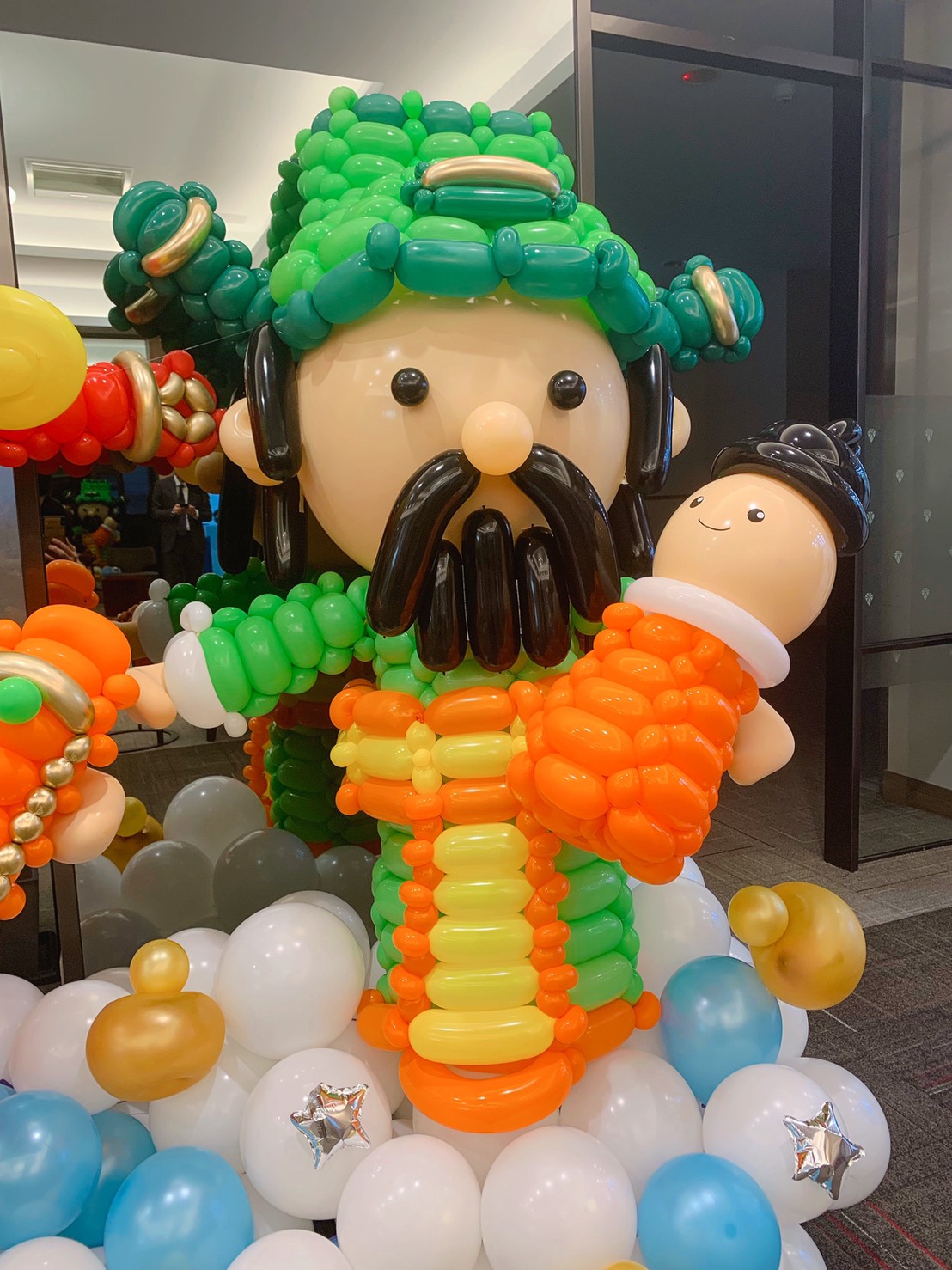 新光銀行世貿分行過年佈置