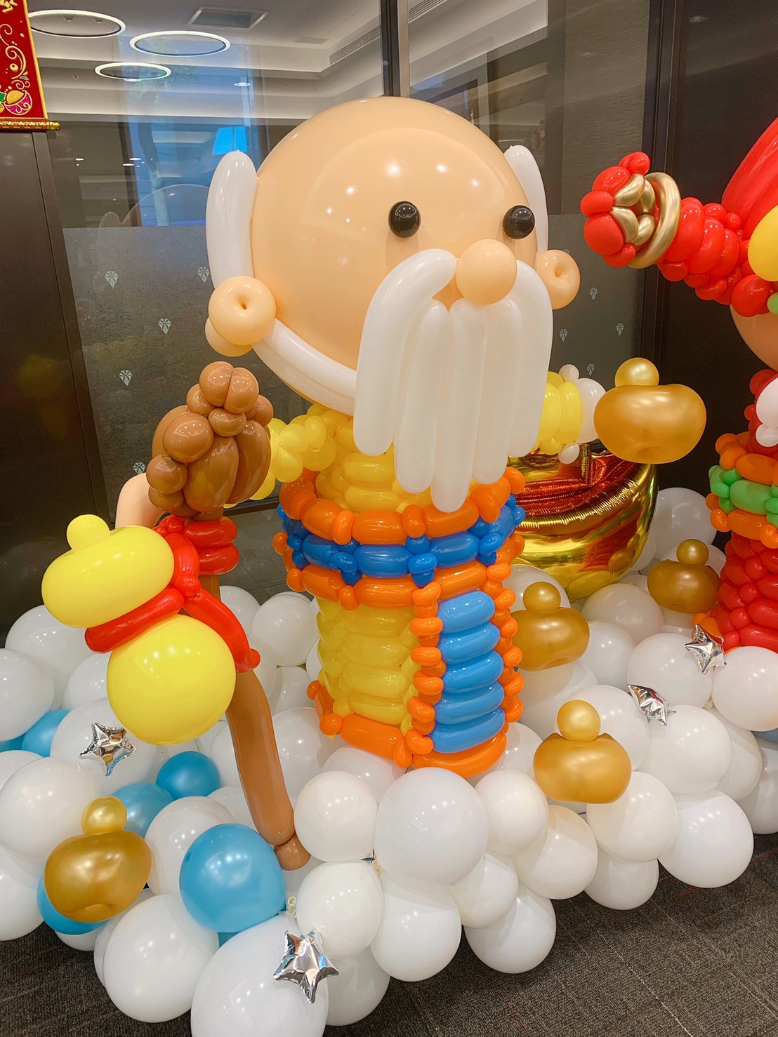 新光銀行世貿分行過年佈置