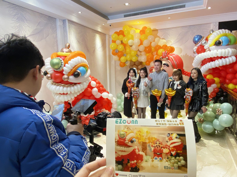 光紅建聖 財神舞獅主題