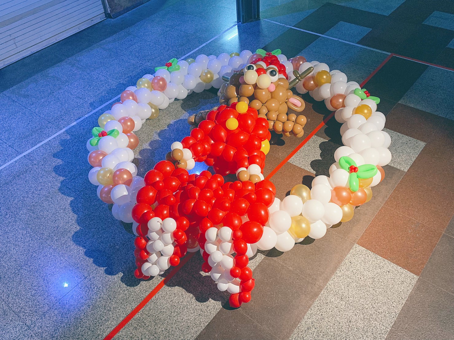 台北地下街聖誕氣球展