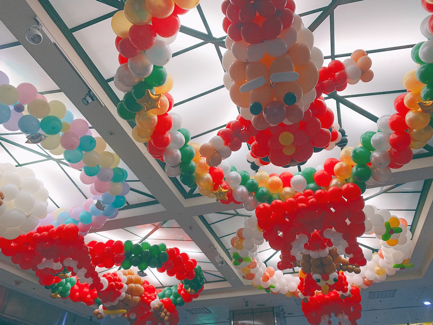 台北地下街聖誕氣球展