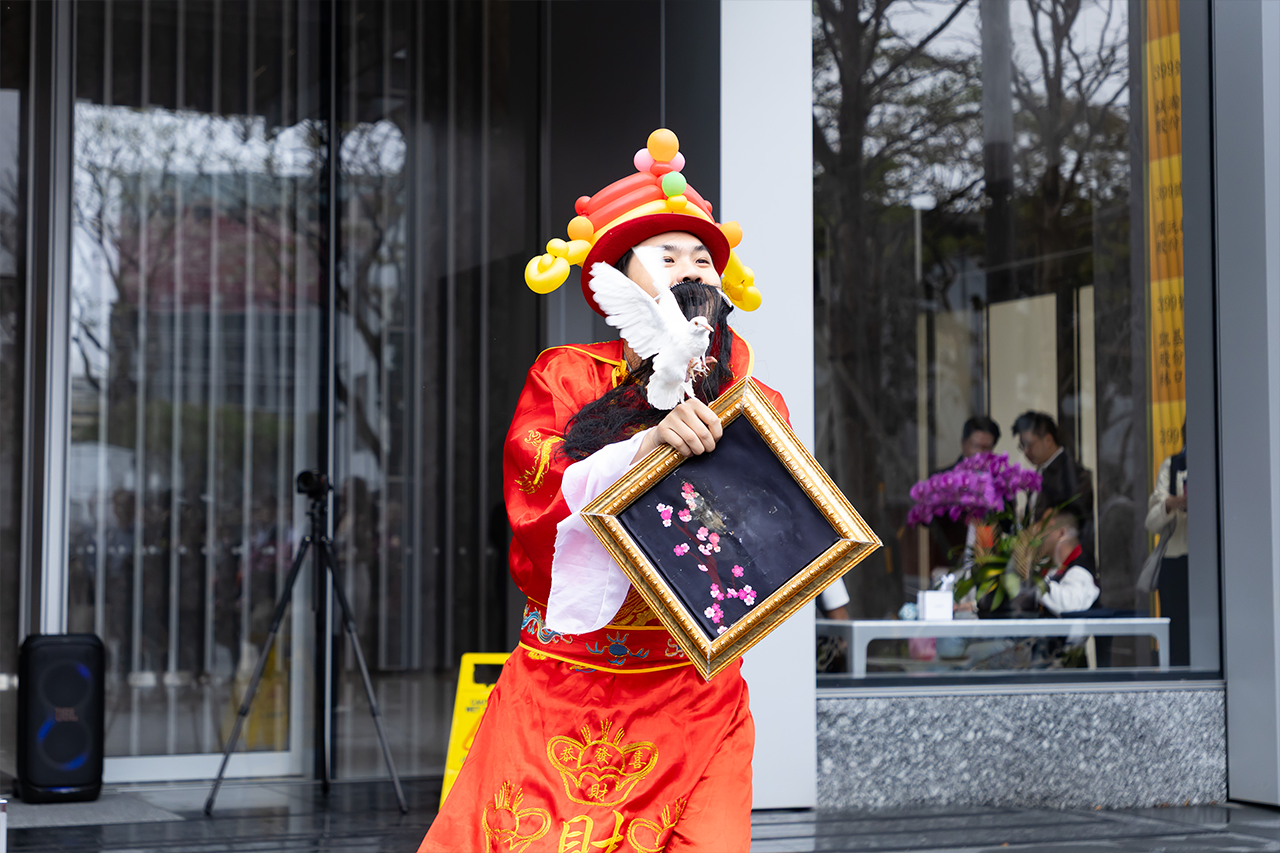 嘉立富開幕儀式